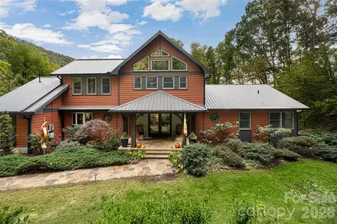 364 Lynn Cove Rd, Asheville, NC 28804