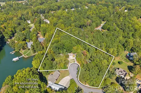 263 Hideaway Ln, Mooresville, NC 28117