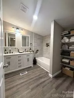 Bath - 282 Dixon Rd, Lancaster, SC 29720 photo 1 of 4