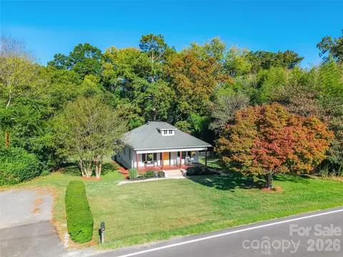 4595 Edgeland Rd, Edgemoor, SC 29712