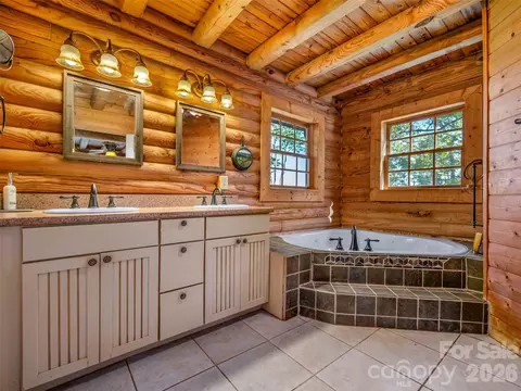Bath - 298 Summit Pkwy, Bostic, NC 28018 photo 2 of 6