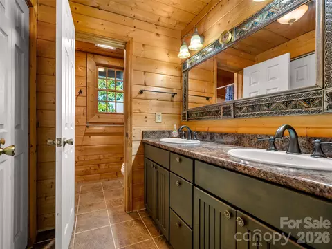 Bath - 298 Summit Pkwy, Bostic, NC 28018 photo 5 of 6