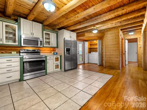 Kitchen - 298 Summit Pkwy, Bostic, NC 28018 photo 3 of 3