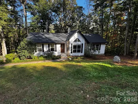 8 Rasada Ext, Weaverville, NC 28787