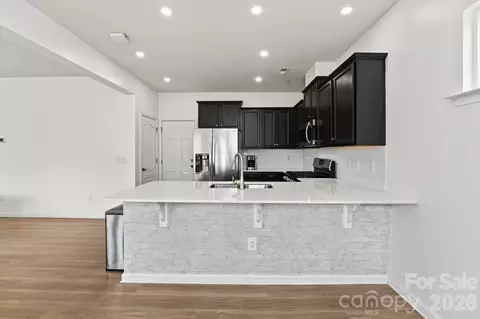 Kitchen - 1122 Loggerhead Dr, Lancaster, SC 29720 photo 1 of 4