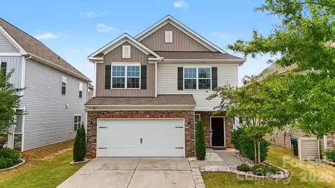 Exterior - 1122 Loggerhead Dr, Lancaster, SC 29720 photo 1 of 3