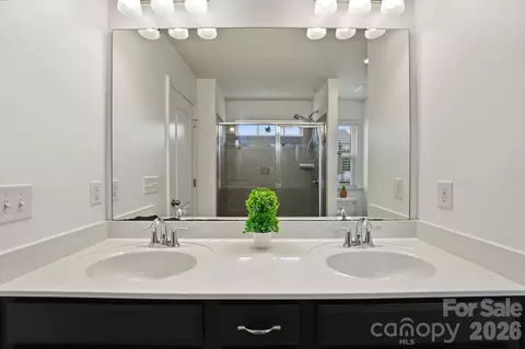 Bath - 1122 Loggerhead Dr, Lancaster, SC 29720 photo 3 of 3