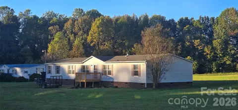 108 Bucks Run Ct, Cleveland, NC 27013