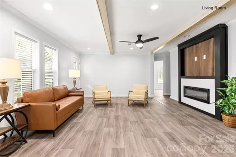 Living - 1105 Marion St, Lancaster, SC 29720 photo 2 of 4