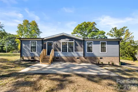 Exterior - 1105 Marion St, Lancaster, SC 29720 photo 4 of 4