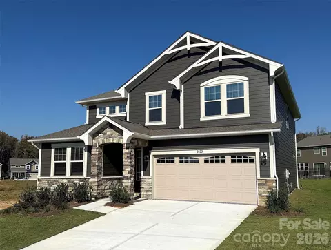 2822 Bowman Dr, Gastonia, NC 28052