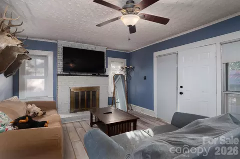 Other - 407 3rd Se Ave SE, Hickory, NC 28602 photo 1 of 8