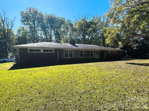 1414 Marlwood Cir, Charlotte, NC 28227