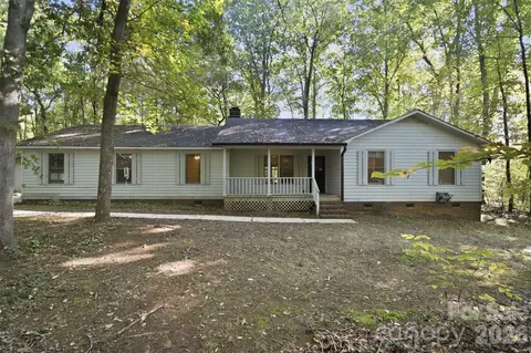 8607 Wellington Ln, Harrisburg, NC 28075