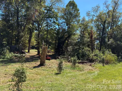 233 Oakview Rd, Asheville, NC 28806