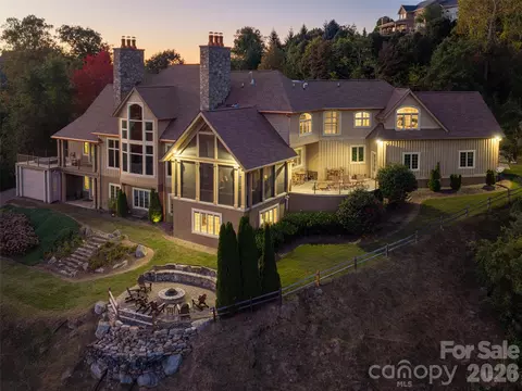 637 Altamont Vw, Asheville, NC 28804