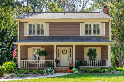 640 Heather Ln, Charlotte, NC 28209