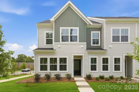 4632 Lakeview 6 Rd #6, Charlotte, NC 28216