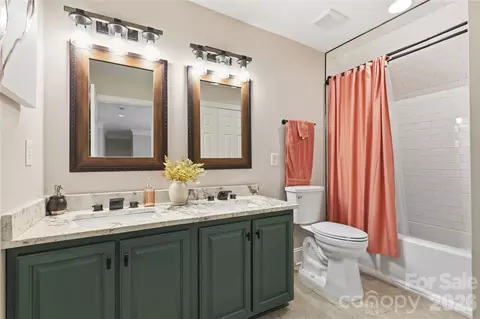 Bath - 714 Bridgewater Dr, Monroe, NC 28112 photo 2 of 2