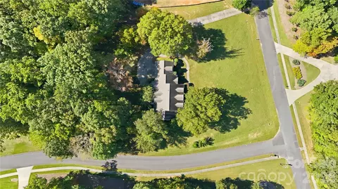 View/Area - 714 Bridgewater Dr, Monroe, NC 28112 photo 2 of 6