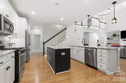Kitchen - 714 Bridgewater Dr, Monroe, NC 28112 photo 4 of 4