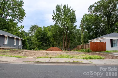 2321 Dundeen 4 St #4, Charlotte, NC 28216