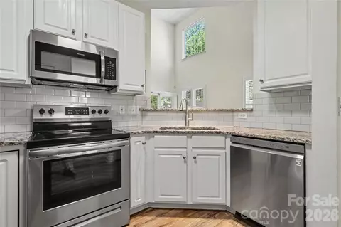 Kitchen - 2314 Mirage Pl, Fort Mill, SC 29708 photo 2 of 2