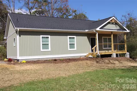 Exterior - 5 Adell Dr, Fletcher, NC 28732 photo 3 of 4