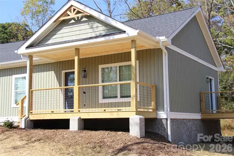 Exterior - 5 Adell Dr, Fletcher, NC 28732 photo 2 of 4