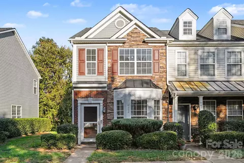 4952 Kotlik Dr, Charlotte, NC 28269