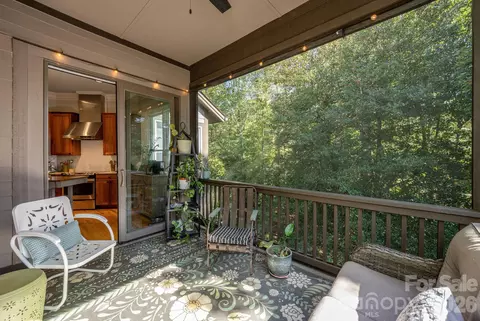 Exterior - 70 Meadow View Rd, Brevard, NC 28712 photo 5 of 10