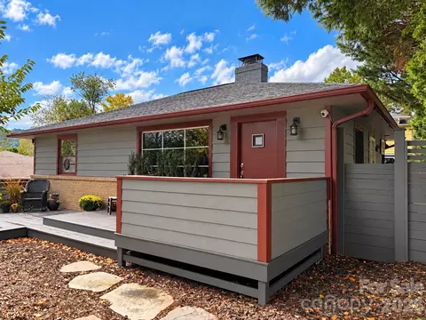 30 Maney Ave, Asheville, NC 28804