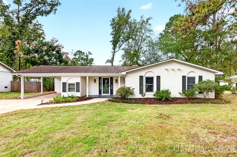 1422 Mcilroy Rd, Charlotte, NC 28212