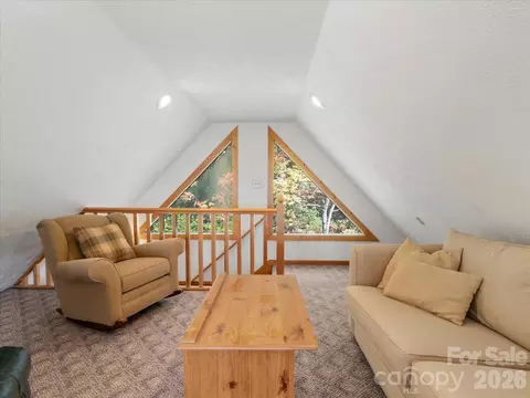 Living - 807 Pine Tree Rd, Spruce Pine, NC 28777 photo 6 of 6
