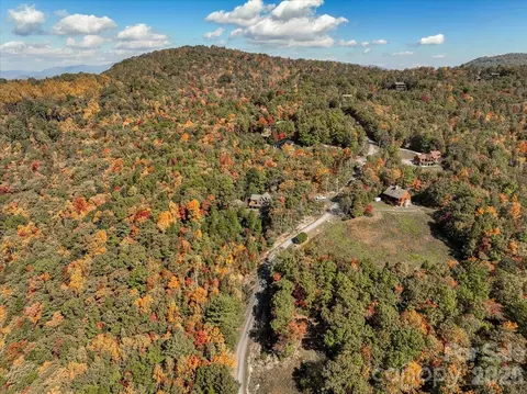 View/Area - 807 Pine Tree Rd, Spruce Pine, NC 28777 photo 1 of 1