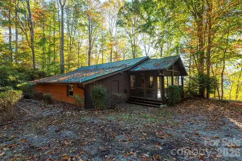 418 Sunshine Cove Rd, Waynesville, NC 28785