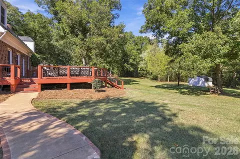 Exterior - 1247 Trailstream Dr, Lancaster, SC 29720 photo 4 of 6