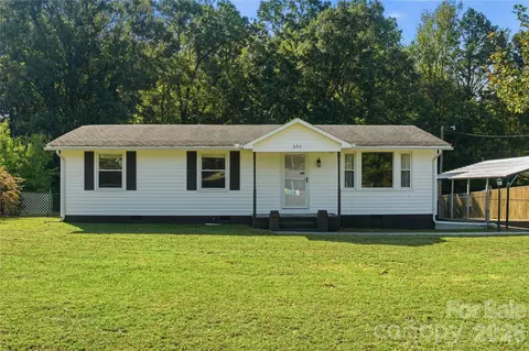 690 Rama Wood Se Dr SE, Concord, NC 28025