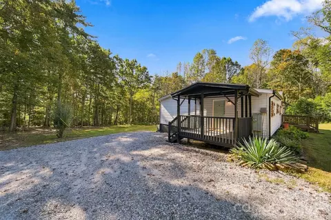 Exterior - 4236 Piney Rd, Morganton, NC 28655 photo 7 of 8