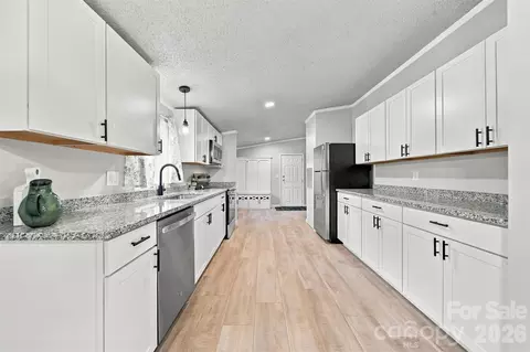 Kitchen - 4236 Piney Rd, Morganton, NC 28655 photo 1 of 5