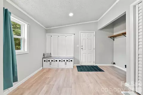 Entry Way - 4236 Piney Rd, Morganton, NC 28655 photo 1 of 1