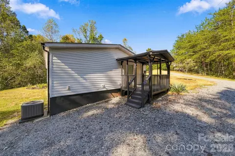 Exterior - 4236 Piney Rd, Morganton, NC 28655 photo 5 of 8
