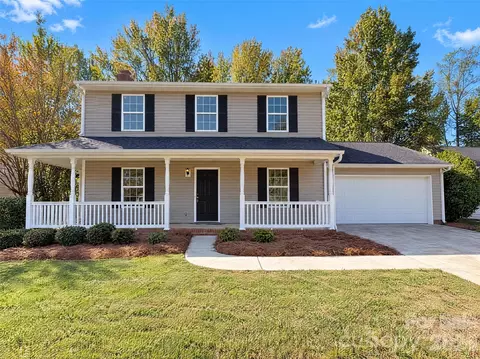2424 Sloan Dr, Charlotte, NC 28208