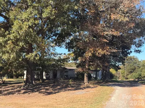 2933 Bert Williams Rd, Monroe, NC 28110 photo 11