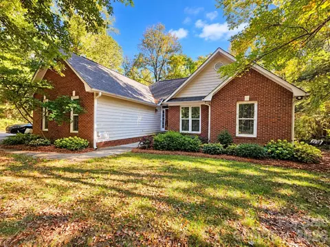7313 Veranda Dr, Waxhaw, NC 28173