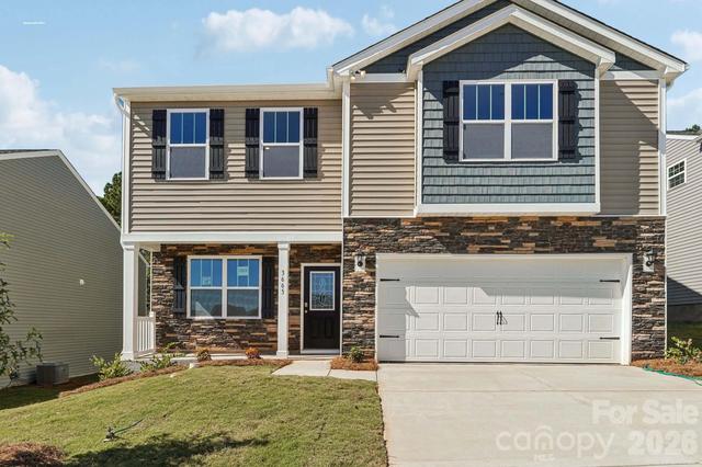 1124 Candy Dr, Statesville, NC 28677