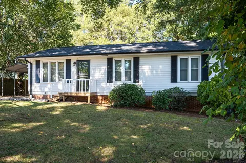 Exterior - 413 E Klutz St, Maiden, NC 28650 photo 5 of 12
