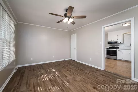Living - 413 E Klutz St, Maiden, NC 28650 photo 3 of 3