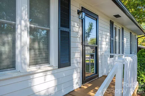 Exterior - 413 E Klutz St, Maiden, NC 28650 photo 1 of 12