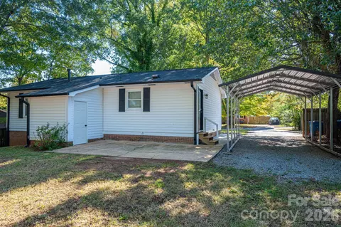 Exterior - 413 E Klutz St, Maiden, NC 28650 photo 10 of 12